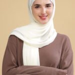 Off-white Georgette